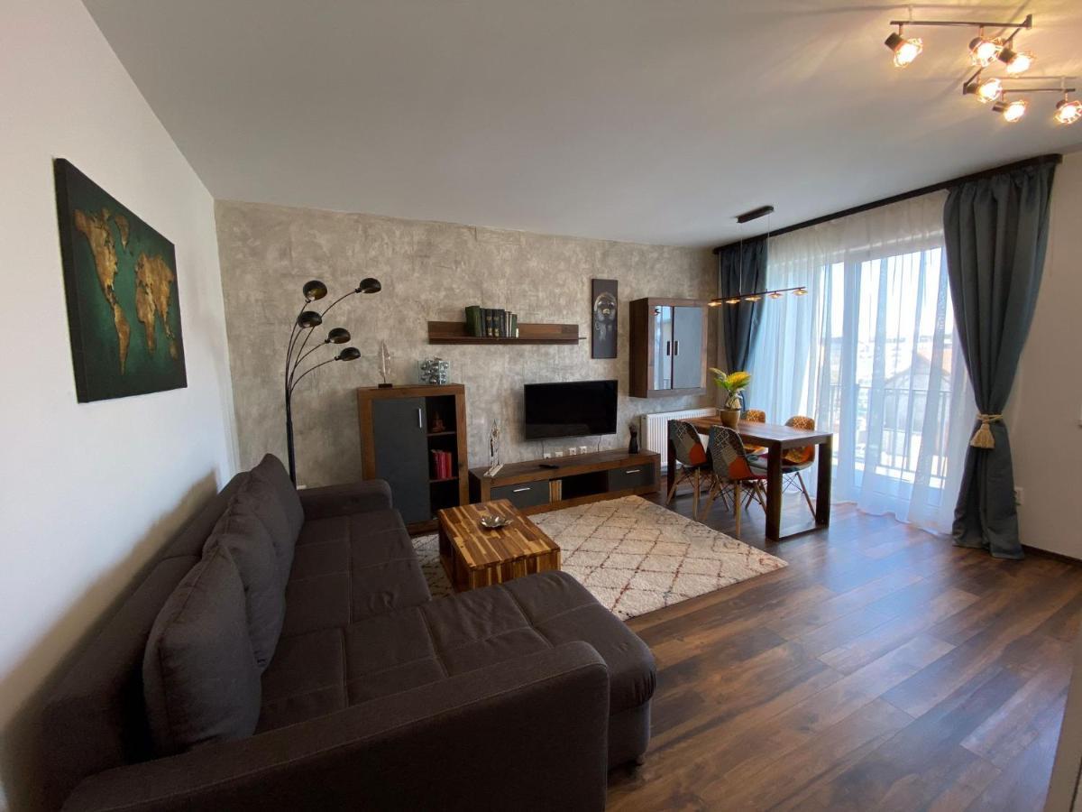 Splendor Apartment Sibiu Bagian luar foto